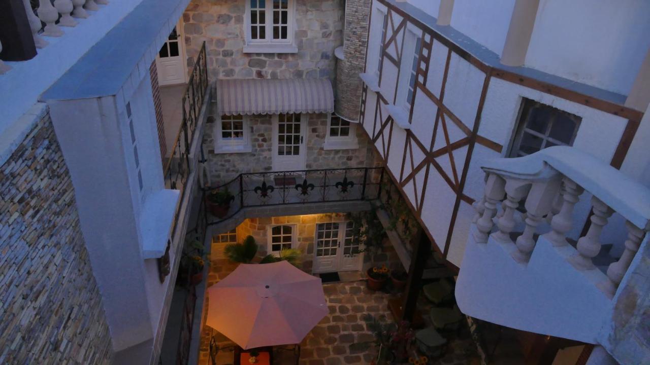 Residence Hoteliere Oceane Ломе Екстер'єр фото