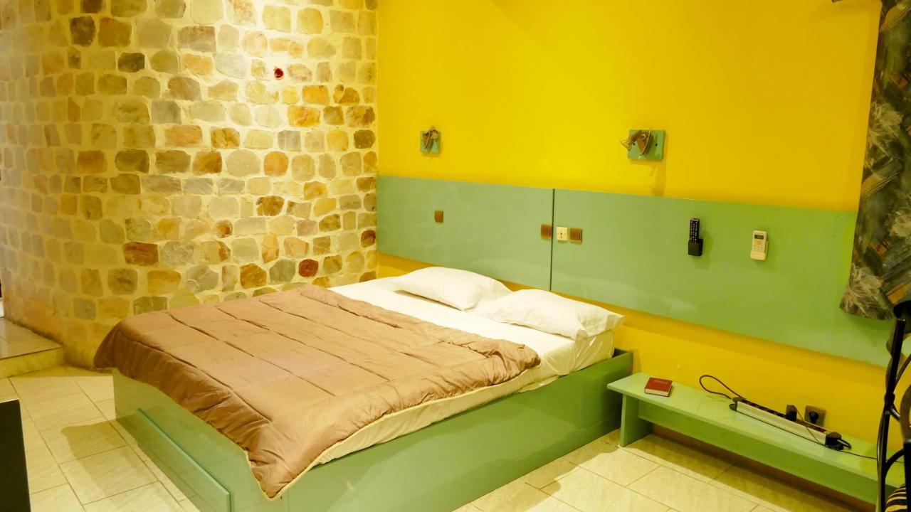 Residence Hoteliere Oceane Ломе Екстер'єр фото